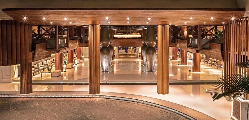 Double-Six Luxury Hotel