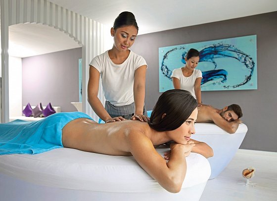 Double-Six Luxury Hotel
