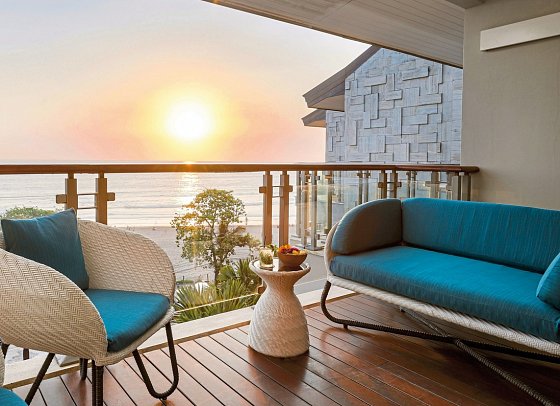 Double-Six Luxury Hotel - Wohnbeispiel Deluxe Suite Ocean View (Zimmercodierung WDM)