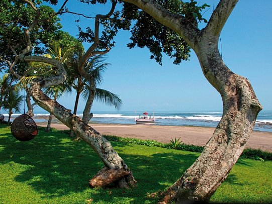 Puri Dajuma Beach Eco-Resort & Spa