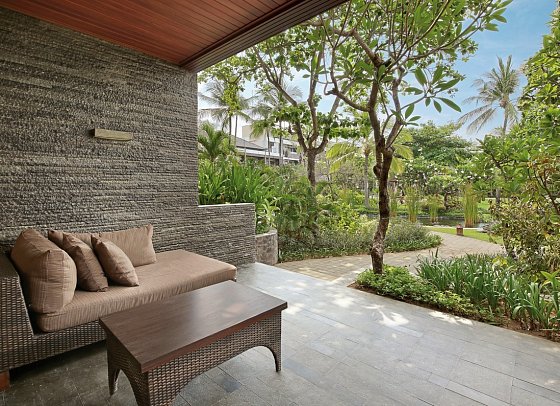 The Seminyak Beach Resort & Spa - Beispiel Terrasse Beach Room (Zimmercodierung UB1)