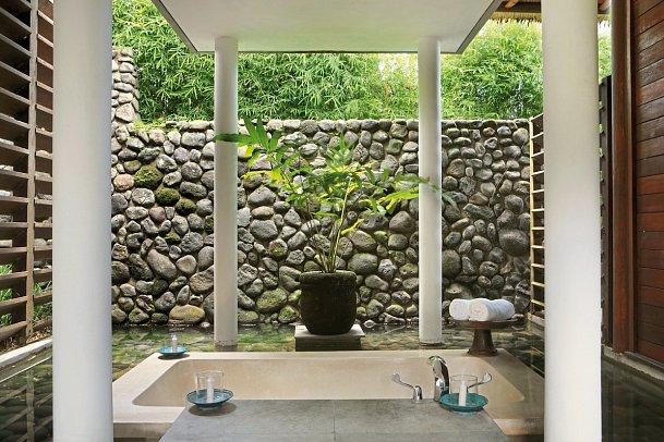 Alila Ubud - Beispiel Bad Valley Villa (Zimmercodierung VB1)