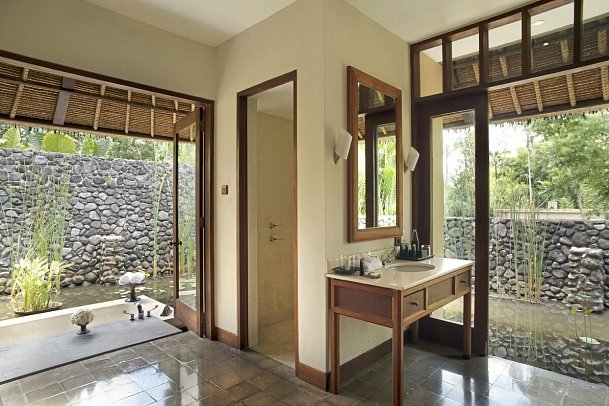 Alila Ubud - Beispiel Bad Pool Villa (Zimmercodierung VBR)