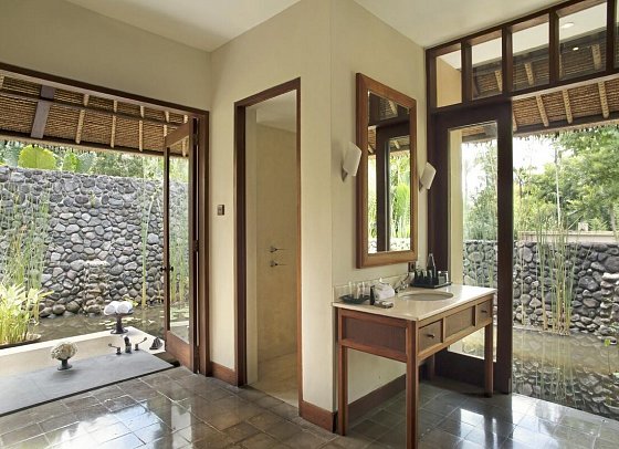 Alila Ubud - Beispiel Bad Pool Villa (Zimmercodierung VBR)