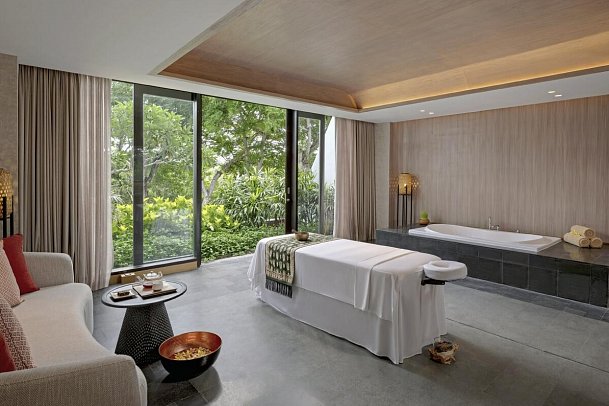 Umana Bali, LXR Hotels & Resorts - Lohma Spa Treatment Room