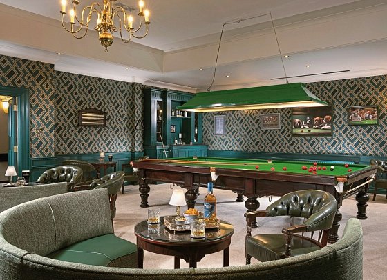 Fitzpatrick Castle Hotel - Snooker Room