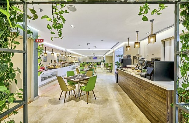 Ramada Hotel & Suites by Wyndham Dubai JBR
