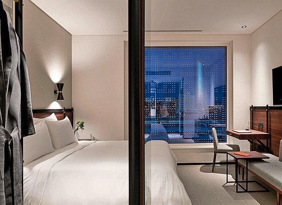 FORM Hotel Dubai, a member of Design Hotels - Wohnbeispiel Cozy Room (Zimmercodierung DB1)