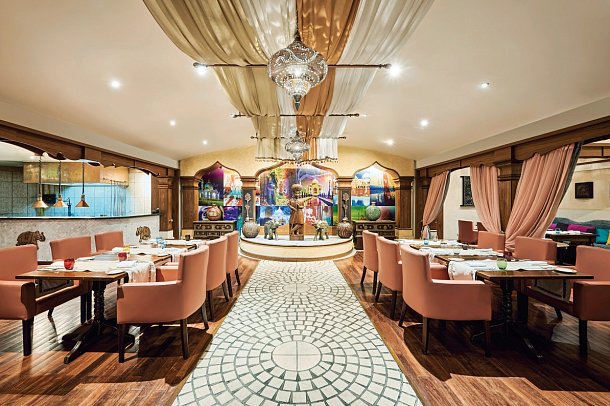 Mövenpick Hotel & Apartments Bur Dubai