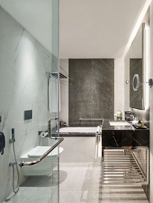 Fairmont Dubai