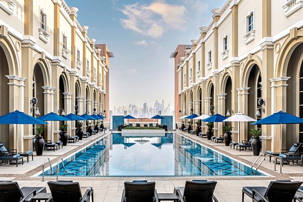 OAKS Ibn Battuta Gate