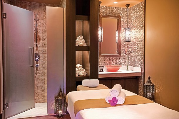 OAKS Ibn Battuta Gate