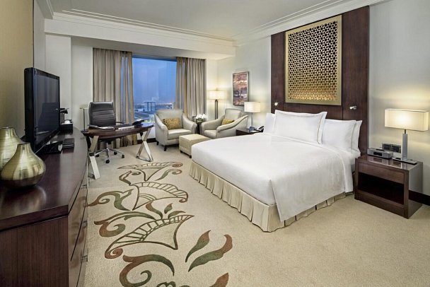 Conrad Dubai - Wohnbeispiel Deluxe Room Skyline View (Zimmercodierung DD1)