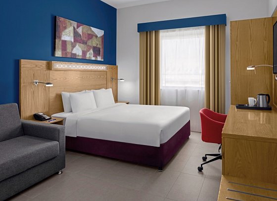 Holiday Inn Express Dubai Airport - Wohnbeispiel Standard Room (Zimmercodierung DB1)