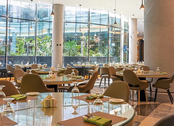 Al Khoory Sky Garden Hotel