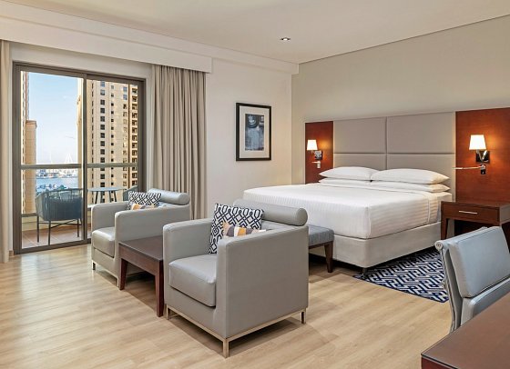Sheraton The Walk, Dubai - Wohnbeispiel Deluxe Guest Room Partial Seaview (Zimmercodierung UDM)