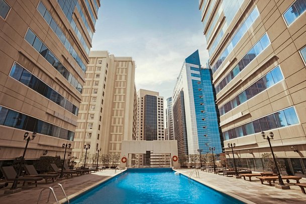 Radisson Blu Hotel Barsha Heights