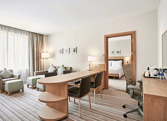 Hilton Garden Inn Dubai, Mall Avenue - Wohnbeispiel King One Bedroom Suite (Zimmercodierung WB1)