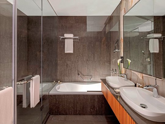 The First Collection Business Bay - Beispiel Bad Suite