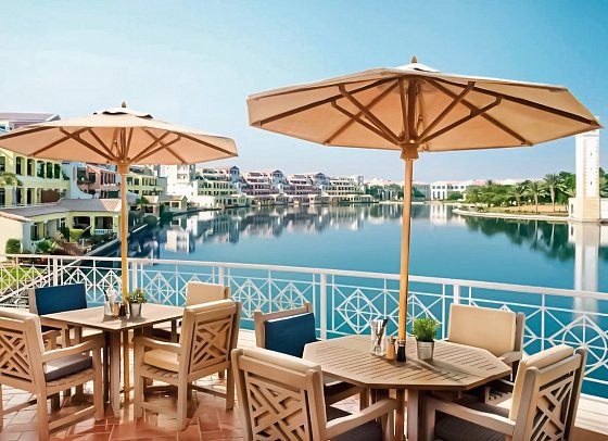 Millennium Lakeview Hotel