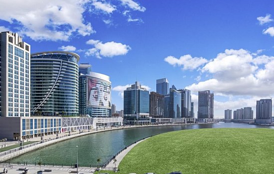 Radisson Blu Hotel, Dubai Waterfront