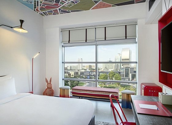 Hampton By Hilton Dubai Al Seef - Wohnbeispiel King Room with view (Zimmercodierung DB2)