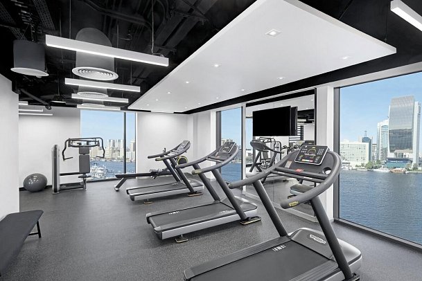 Canopy by Hilton Dubai Al Seef