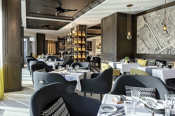 Al Bandar Rotana - Restaurant 