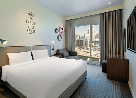 Rove Dubai Marina - Wohnbeispiel Rover Room - City View (Zimmercodierung DB1)