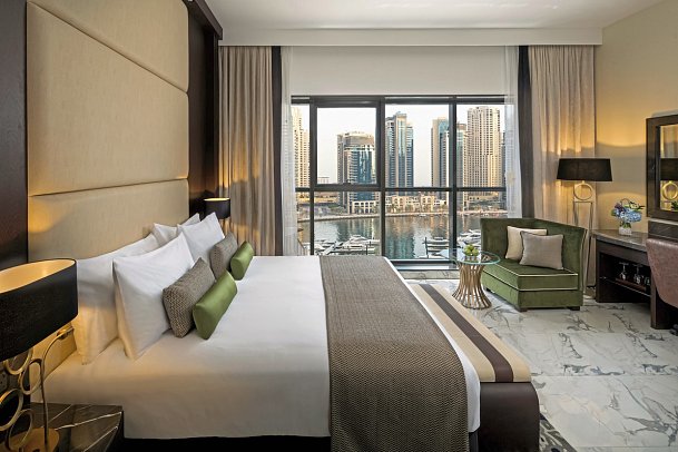 Millennium Place Marina - Wohbeispiel Club Superior High Floor Room (Zimmercodierung UL1)