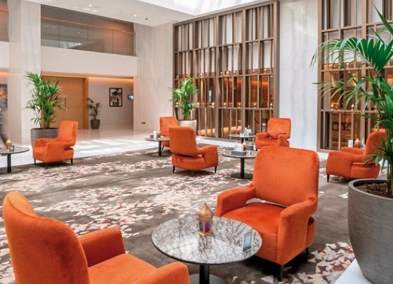 Grand Cosmopolitan Hotel