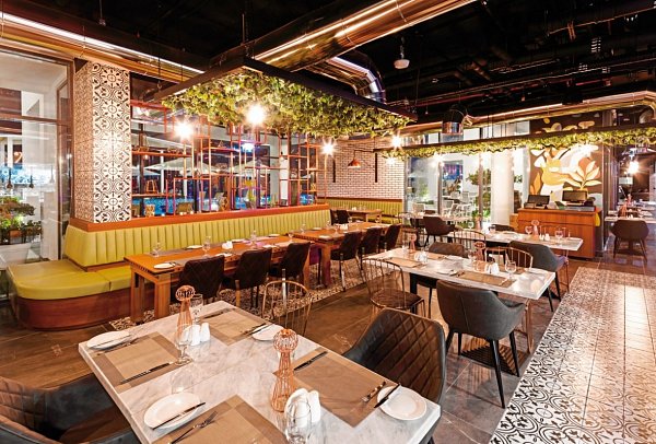 C Central Resort The Palm