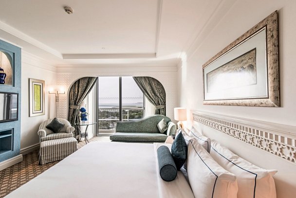 Al Habtoor Grand Resort, Autograph Collection - Wohnbeispiel Club Ocean Front (Zimmercodierung DLO)