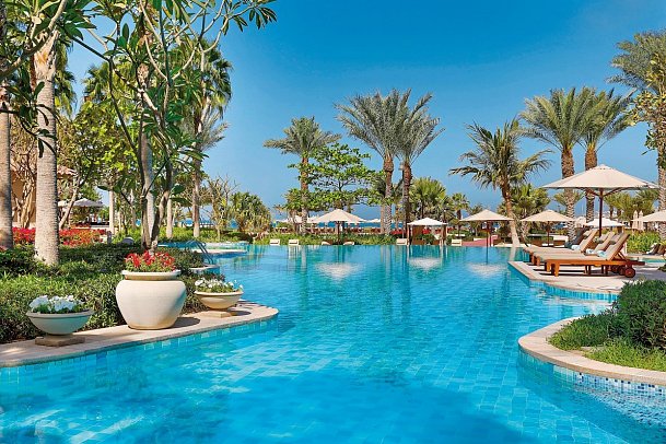 The Ritz-Carlton, Dubai