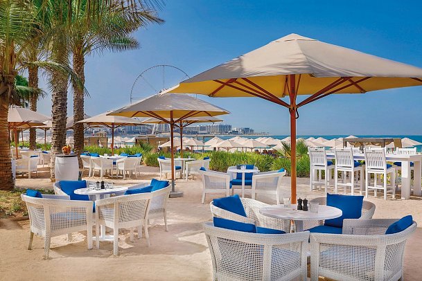 The Ritz-Carlton, Dubai - Palm Grill Al Fresco Dining