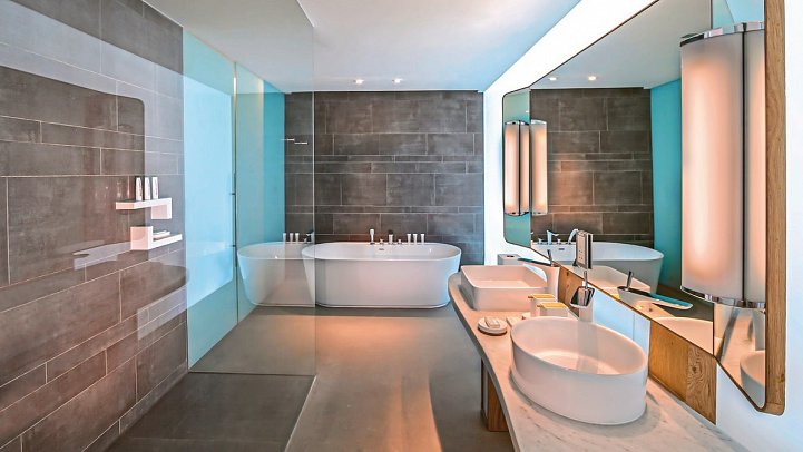 Nikki Beach Resort & Spa Dubai - Beispiel Bad Covet Skyline View (Zimmercodierungen DB1 & DBM)