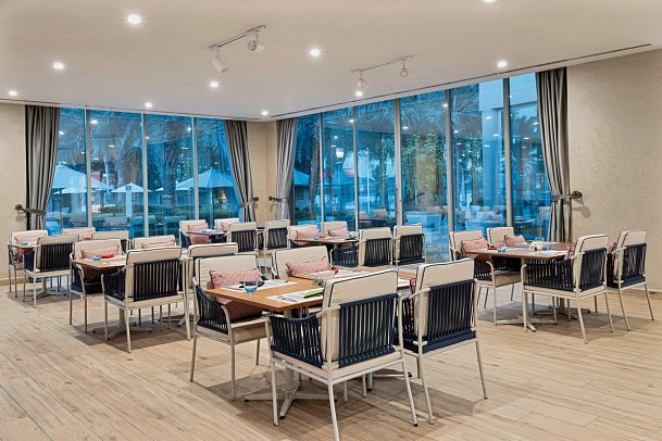 Rixos The Palm Dubai Hotel & Suites