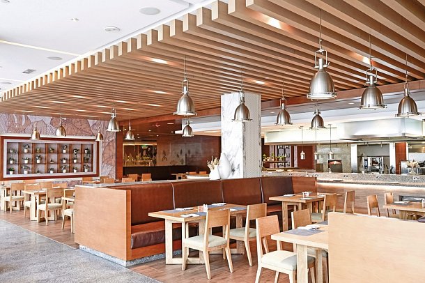 DoubleTree by Hilton Hotel Dubai - Jumeirah Beach