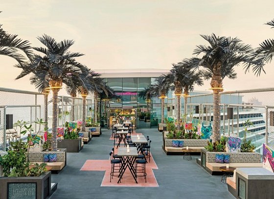 W Dubai - The Palm