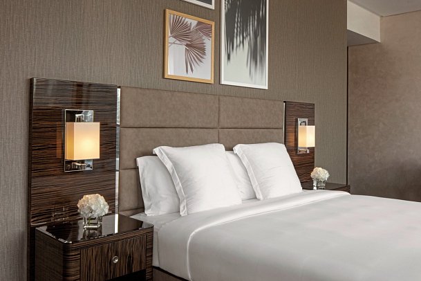 Hyde Hotel Dubai - Wohnbeispiel Deluxe Room Hyde Out Plus (Zimmercodierung UD1)