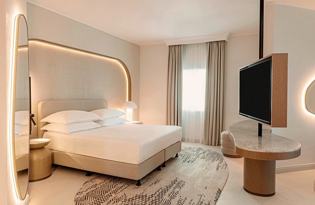 Sheraton Jumeirah Beach Resort - Wohnbeispiel Junior Suite JBR View (Zimmercodierung JB1)