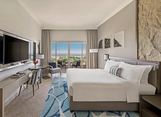 Fujairah Rotana Resort & Spa Al Aqah Beach - Wohnbeispiel Ocean View Room (Zimmercodierungen DBM & WB2)