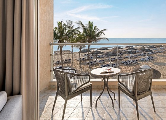 Fujairah Rotana Resort & Spa Al Aqah Beach - Wohnbeispiel Ocean View Room (Zimmercodierung DBM)