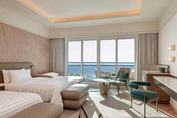 Le Meridien Al Aqah Beach Resort - Wohnbeispiel Deluxe Family Room (Zimmercodierung FB1)