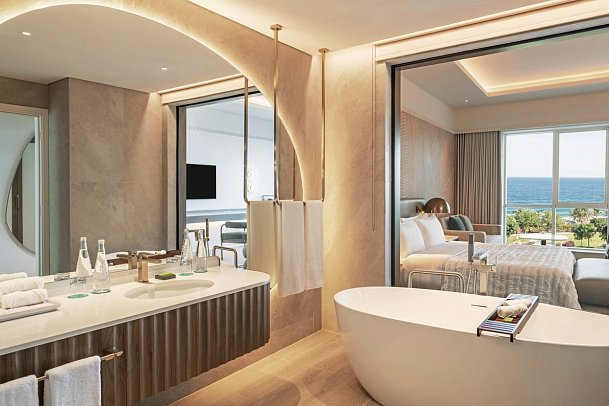 Le Meridien Al Aqah Beach Resort - Beispiel Bad