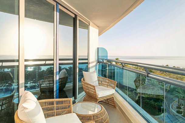 Le Meridien Al Aqah Beach Resort - Wohnbeispiel Superior Sea View with Balcony (Zimmercodierung USM)