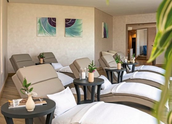 JA The Resort – JA Palm Tree Court