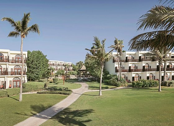 JA The Resort – JA Palm Tree Court