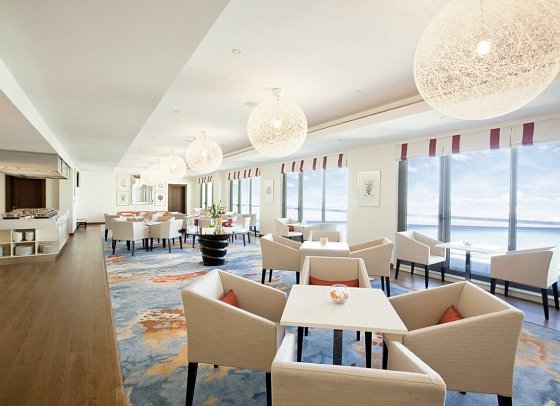 JA Ocean View Hotel - Coral Club Lounge