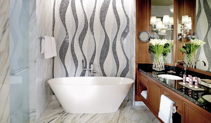 Four Seasons Resort Dubai at Jumeirah Beach - Deluxe Room (Zimmercodierungen UD1, UD2, UD3 & UD4)